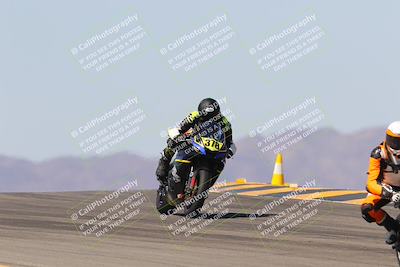 media/Oct-07-2023-CVMA (Sat) [[f84d08e330]]/Race 5 Amatuer Formula Middleweight/